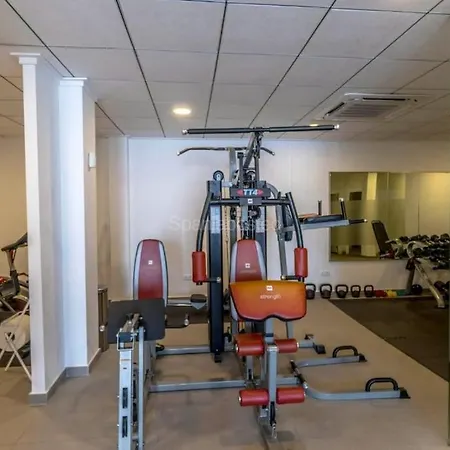 High Tech With Spa&gym Apartamento
