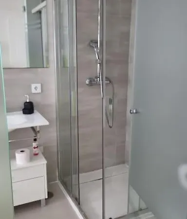 High Tech With Spa&gym Apartment *