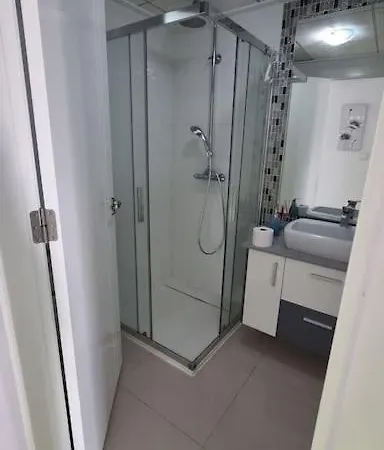 Apartment High Tech With Spa&gym